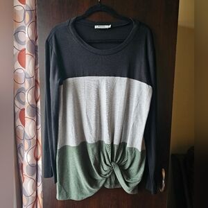 Women's Color Block Long Sleeve Top With Front Tie